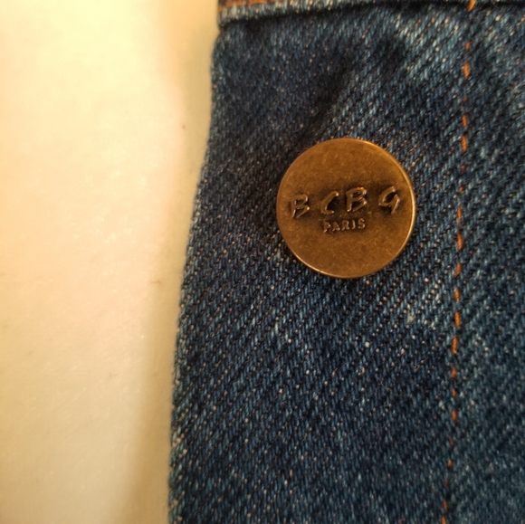 *SOLD* BCBG Dark Denim Jacket - Picture 4 of 5